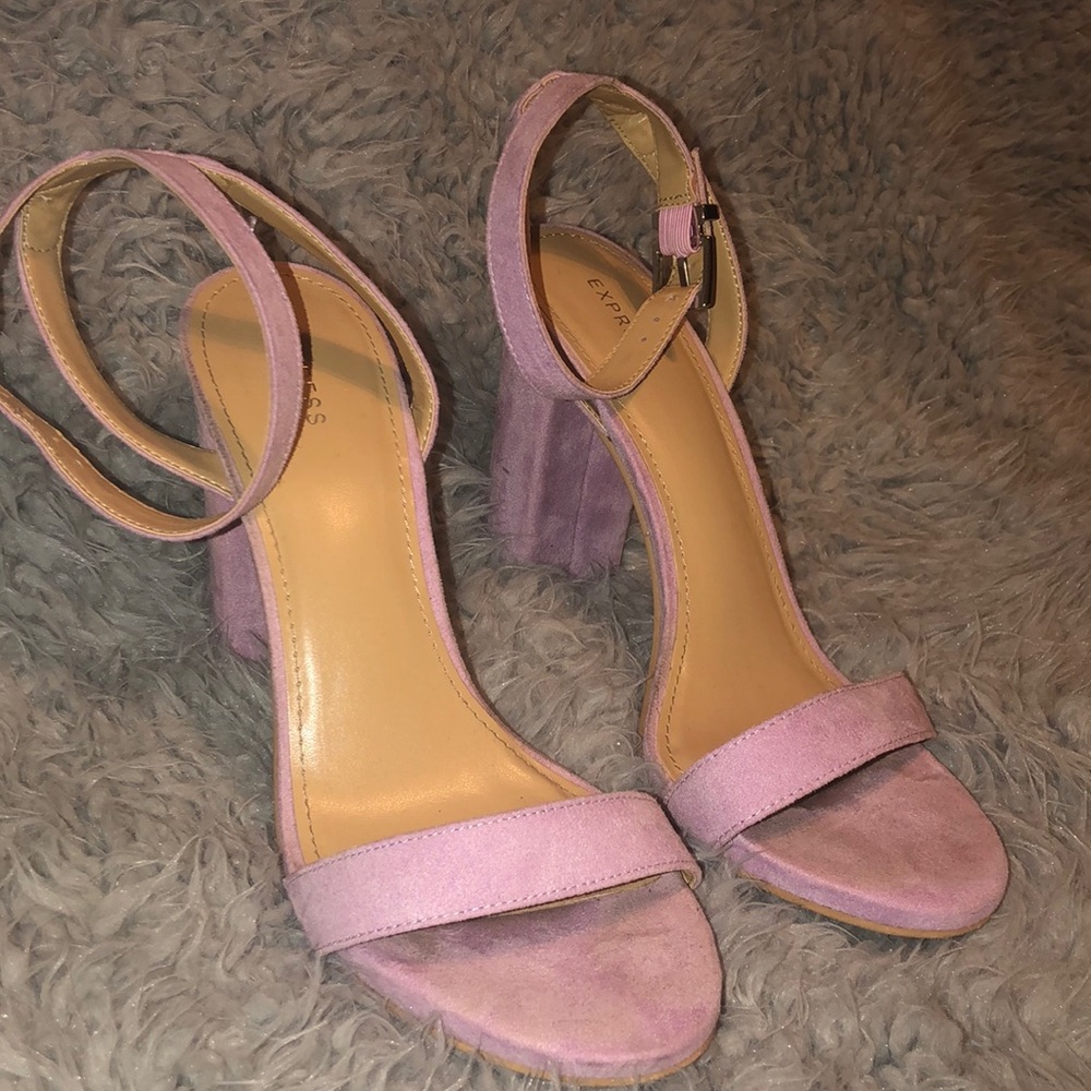 Lilac strappy block heel